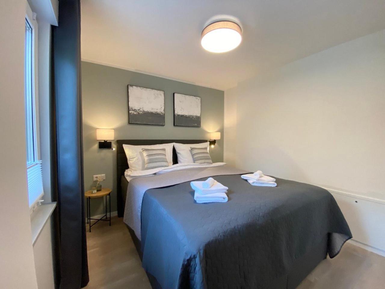 Qt - Neu - Lage - Parkplatz Apartment