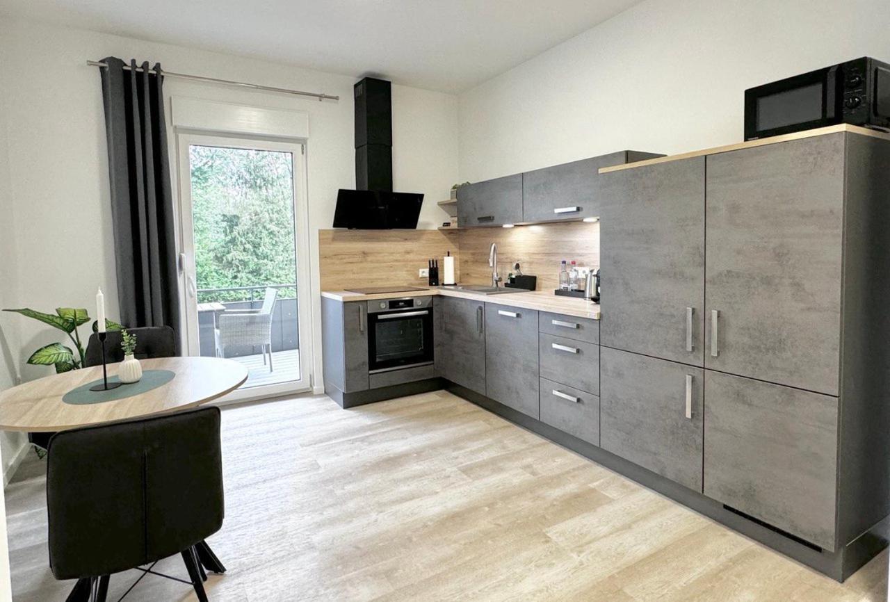 Apartment Qt - Neu - Lage - Parkplatz *