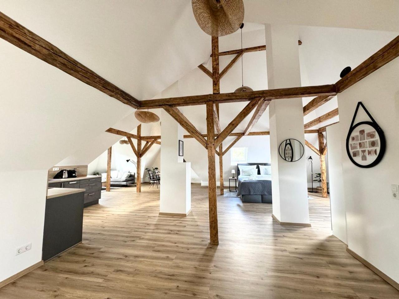 Apartment Qt - Neu - Lage - Parkplatz *